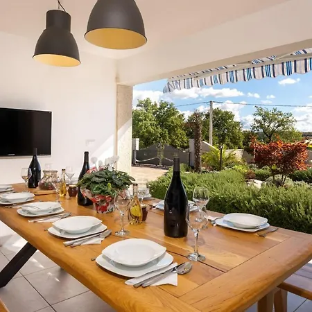 Family Filton With Wellness In Vizinada Vranje Selo