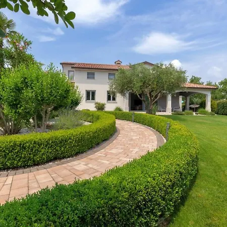 Family Filton With Wellness In Vizinada Villa *