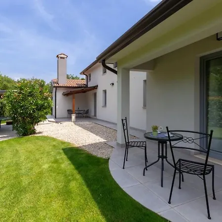 Villa Family Filton With Wellness In Vizinada