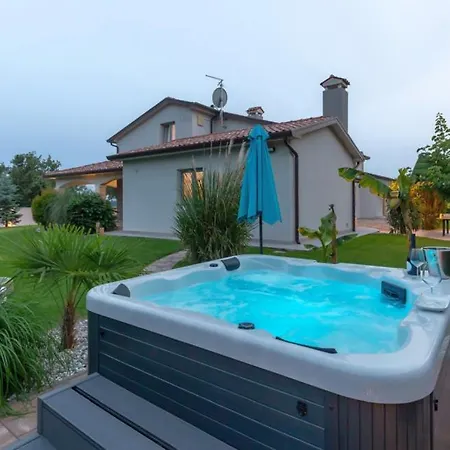 Family Filton With Wellness In Vizinada Villa *