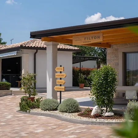 Family Filton With Wellness In Vizinada *