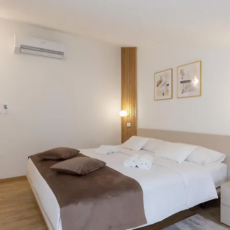 Family Filton With Wellness In Vizinada فيلة *